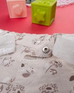 Shorts Lino Bimba Beige 6 Shorts Lino Bimba Beige -Negozio Di Prodotti Per Bambini 231db0c6 xz 1289004 2