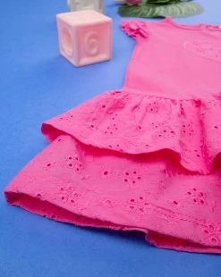 Abito Bimba Fucsia Jersey E Sangallo 9 Abito Bimba Fucsia Jersey E Sangallo -Negozio Di Prodotti Per Bambini 30e74c04 xz 1289566 4