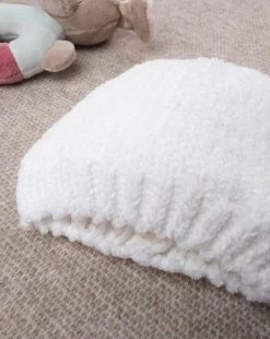Cappello Ciniglia Bimba Bianco 6 Cappello Ciniglia Bimba Bianco -Negozio Di Prodotti Per Bambini 4ed5cbff xz 704746 2
