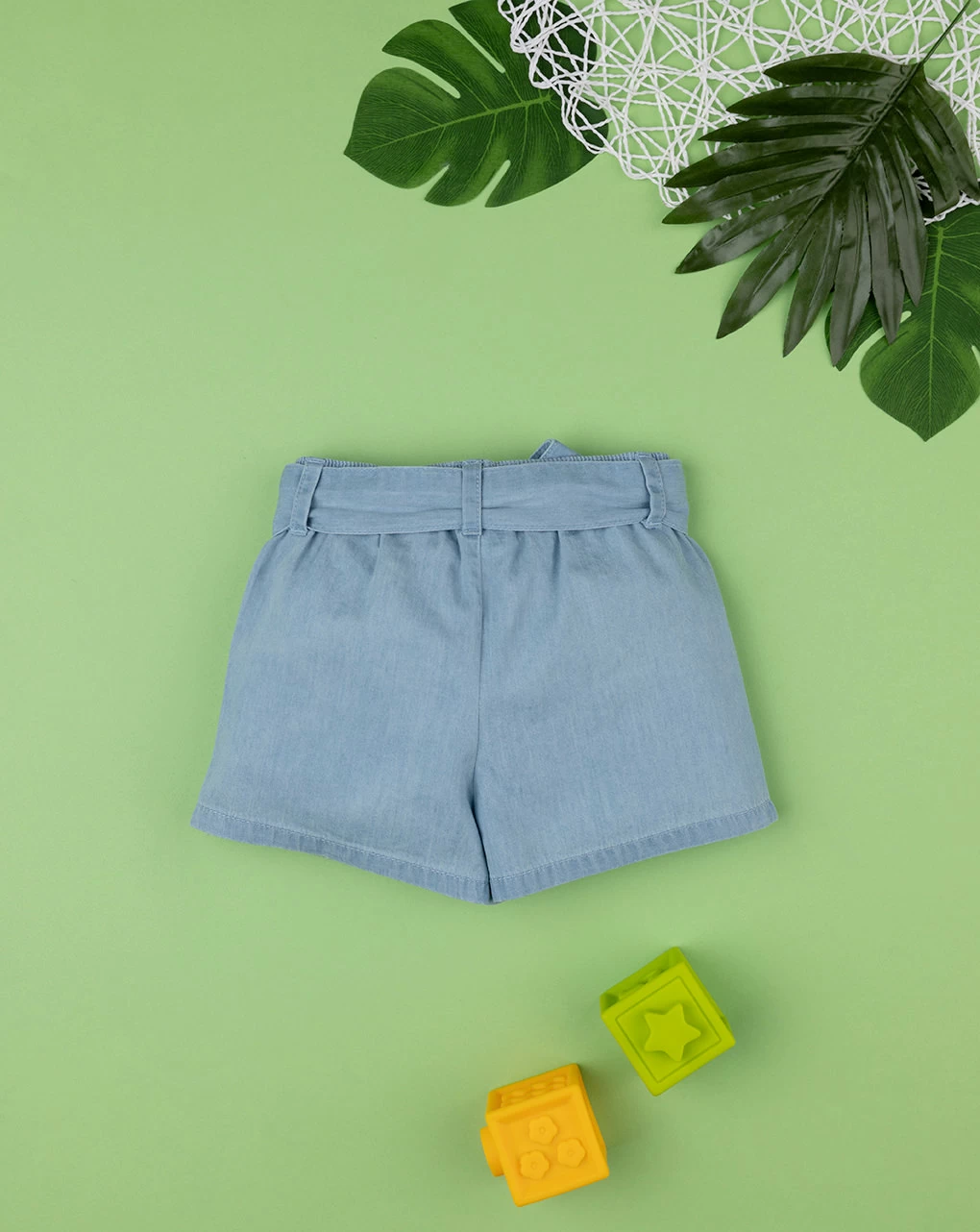 Short Chambray Bimba "fiori" 2 Short Chambray Bimba "fiori" - immagine 2