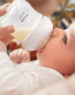 Tettarelle A Risposta Naturale 1m+ - Set Di 2 Tettarelle Senza Bpa - Philips Avent 7 Tettarelle A Risposta Naturale 1m+ - Set Di 2 Tettarelle Senza Bpa - Philips Avent -Negozio Di Prodotti Per Bambini b4716f92 xz 1349092 3