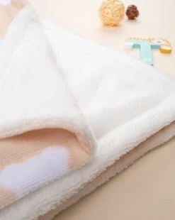 Coperta Culla Pile Unisex Beige 7 Coperta Culla Pile Unisex Beige -Negozio Di Prodotti Per Bambini fcc1f652 xz 701164 3